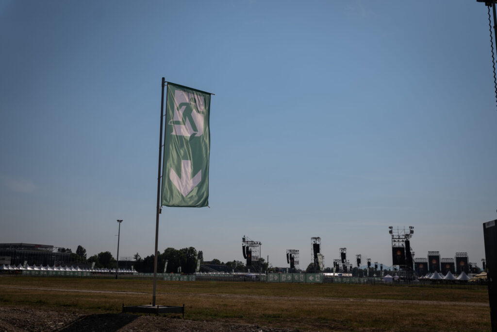 Thompson Hipodrom Fahnenmast